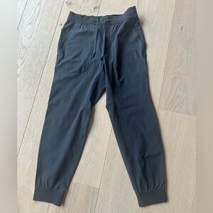 Lululemon Men's Black Jogger Pants